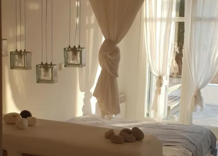 White Luxury With Amazing Seaview And Pool 아기오스 스테파노스