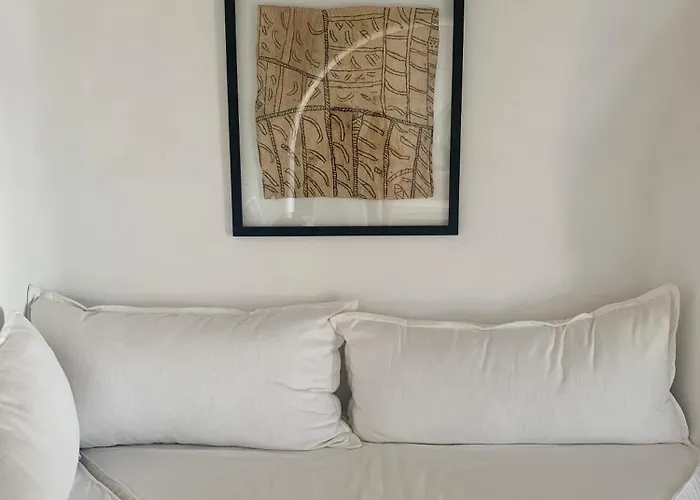 White Luxury With Amazing Seaview And Pool 아파트 아기오스 스테파노스