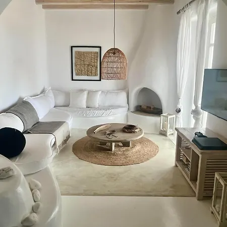 White Luxury With Amazing Seaview And Pool Mykonos Town