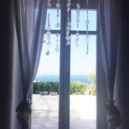 White Luxury With Amazing Seaview And Pool Apartament *