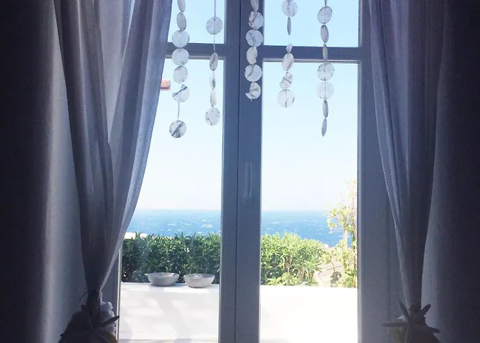 White Luxury With Amazing Seaview And Pool דירה *